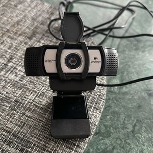 Logitech C930E Business Webcam - Elevate your Zoom meetings!